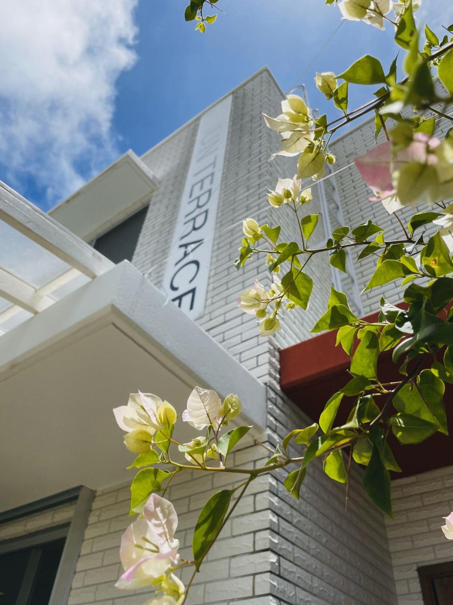 HOSTEL SunTerrace Ishigaki Ishigaki  Bagian luar foto