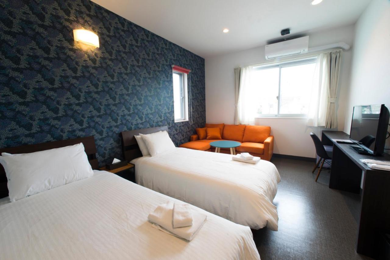 HOSTEL SunTerrace Ishigaki Ishigaki  Bagian luar foto